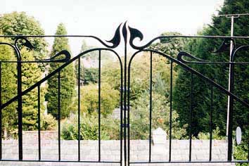 contemporary art nouveau balcony balustrade