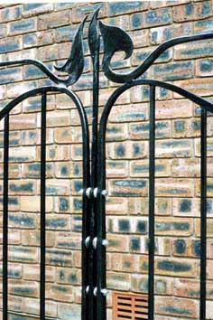 contemporary art nouveau balcony balustrade