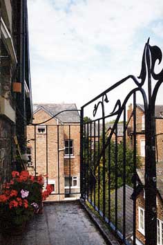 contemporary art nouveau balcony balustrade