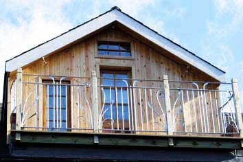Contemporary Metal Balcony Rails