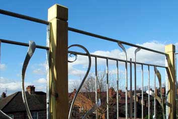 Contemporary Metal Balcony Rails