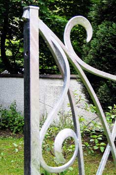 Contemporary Metal Gates