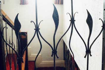 contemporary wrought iron stair balustrade