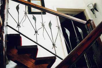 contemporary wrought iron stair balustrade