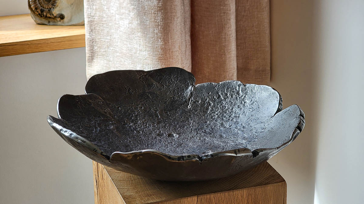 Blacksmith made contemporary iron bowl Blacksmith Made Contemporary iron Bowl