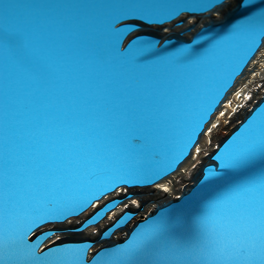 steel dragon feet